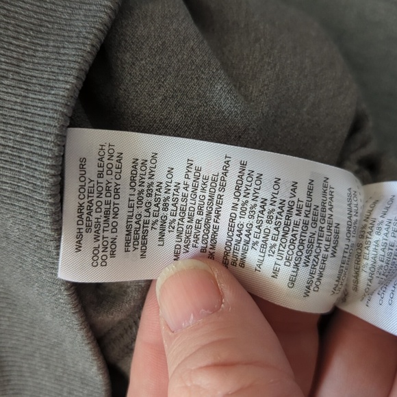 Gymshark Vital Seamless 2.0 Gray 2 in 1 Activewear Workout Shorts - Picture 6 of 13